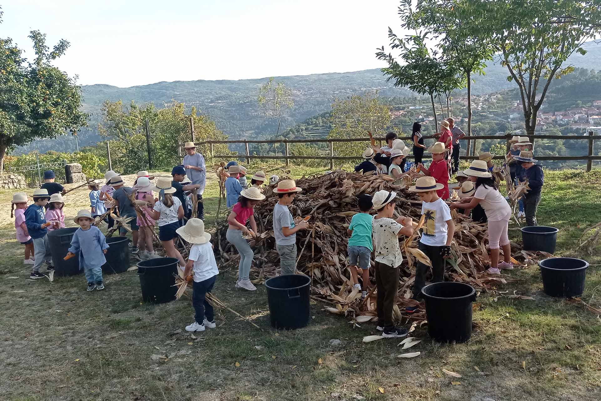 EB de Meridãos - A desfolhada