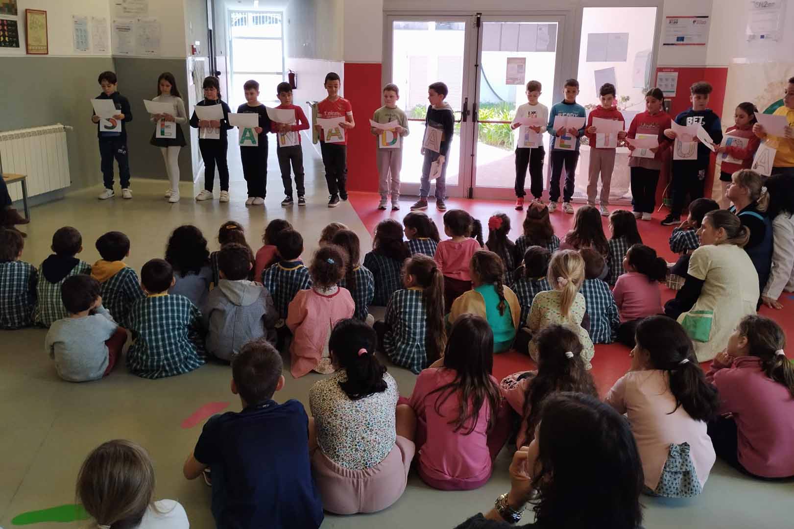 Semana da Leitura na EB de Santiago de Piães