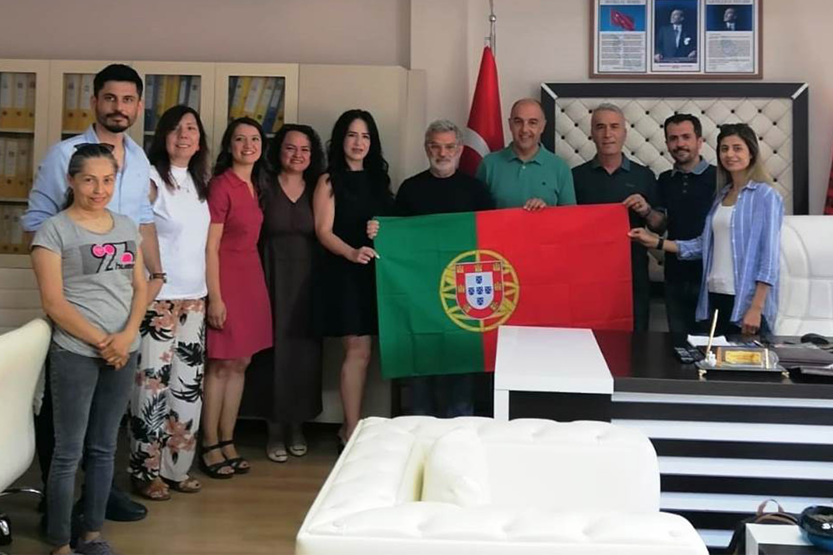 Docentes da Escola em Mobilidade Erasmus+ na Turquia Uma experiência de observação e partilha pedagógica na cidade de Istambul