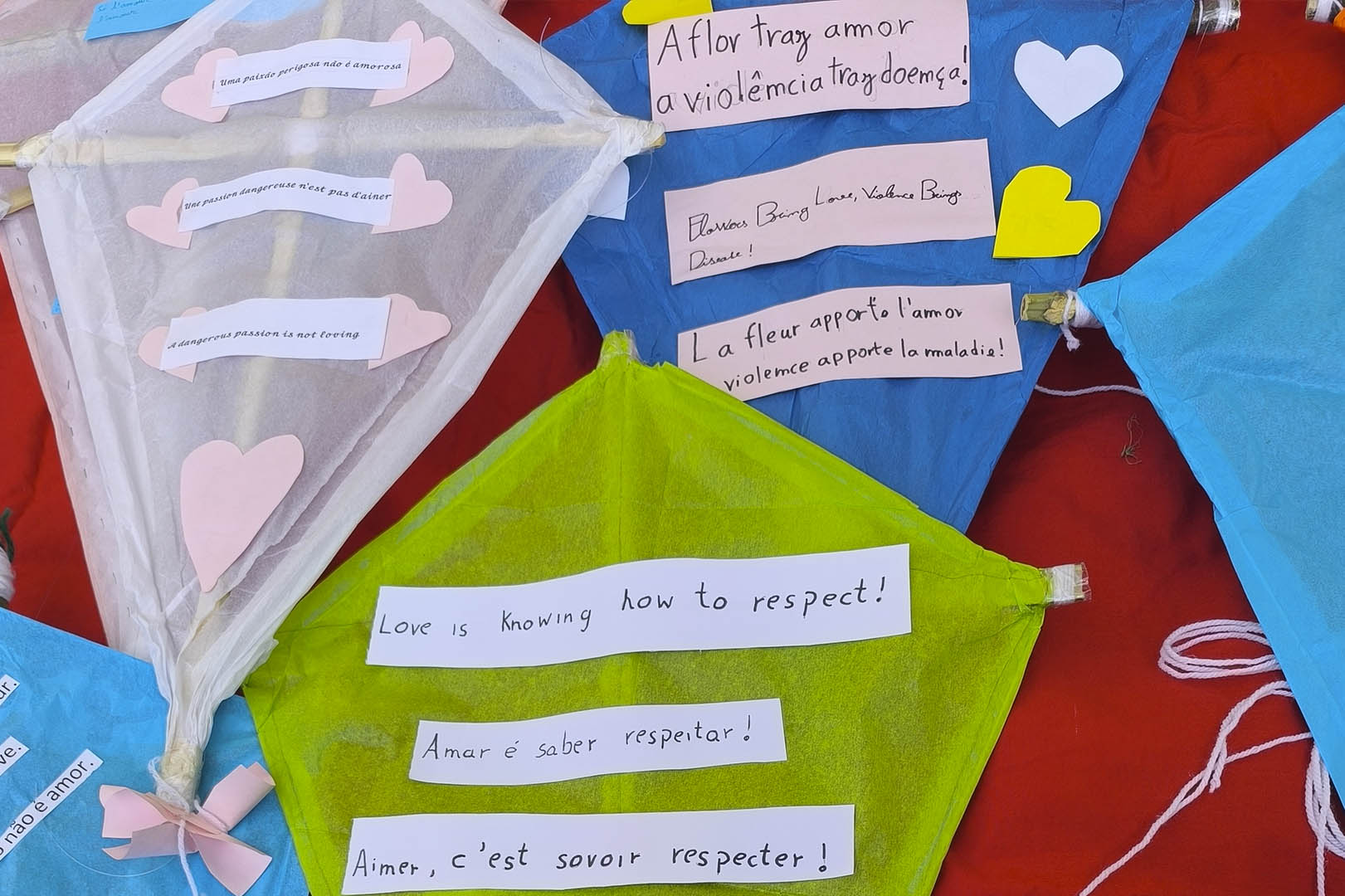 Agrupamento assinala o dia dos namorados com largada de papagaios contra a violência no namoro