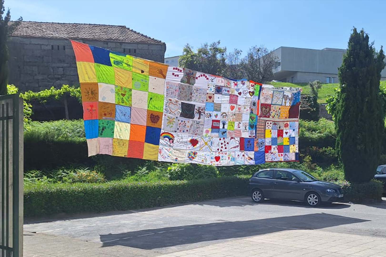 Uma Manta Tecida com Afetos, União e Coração