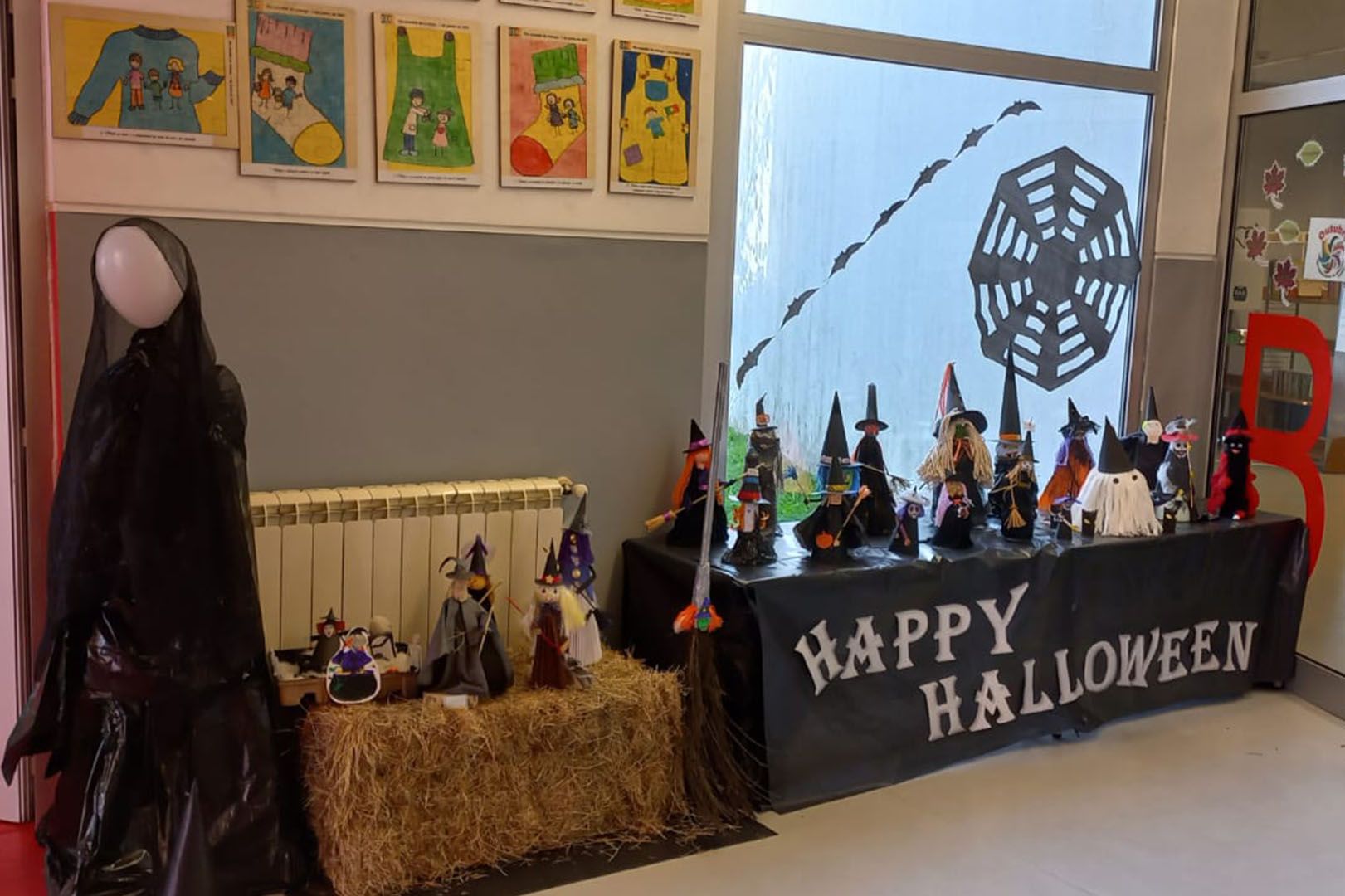 Escola Básica de Santiago de Piães -Dia das Bruxas / Halloween