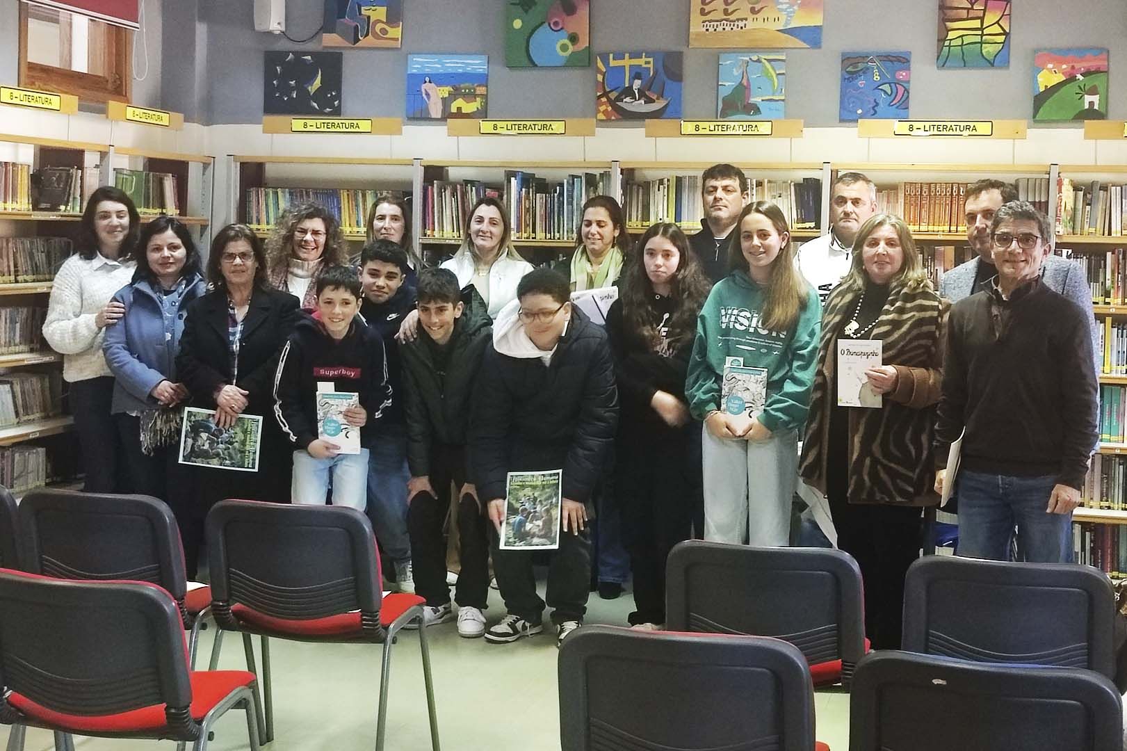 Celebração do Dia Mundial da Leitura em Voz Alta